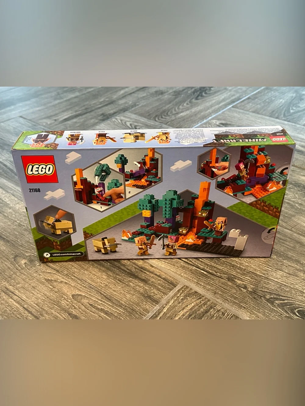New Sealed Retired LEGO Minecraft #21168 The Warped Forest 287pcs Piglin Hoglin